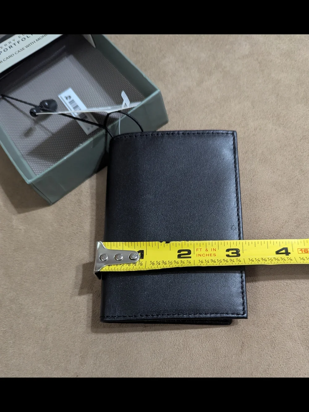 Perry Ellis Portfolio Black Leather Card Case with Money Clip